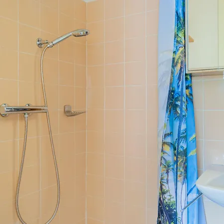 Rosablanche B72 By Interhome 시비에즈